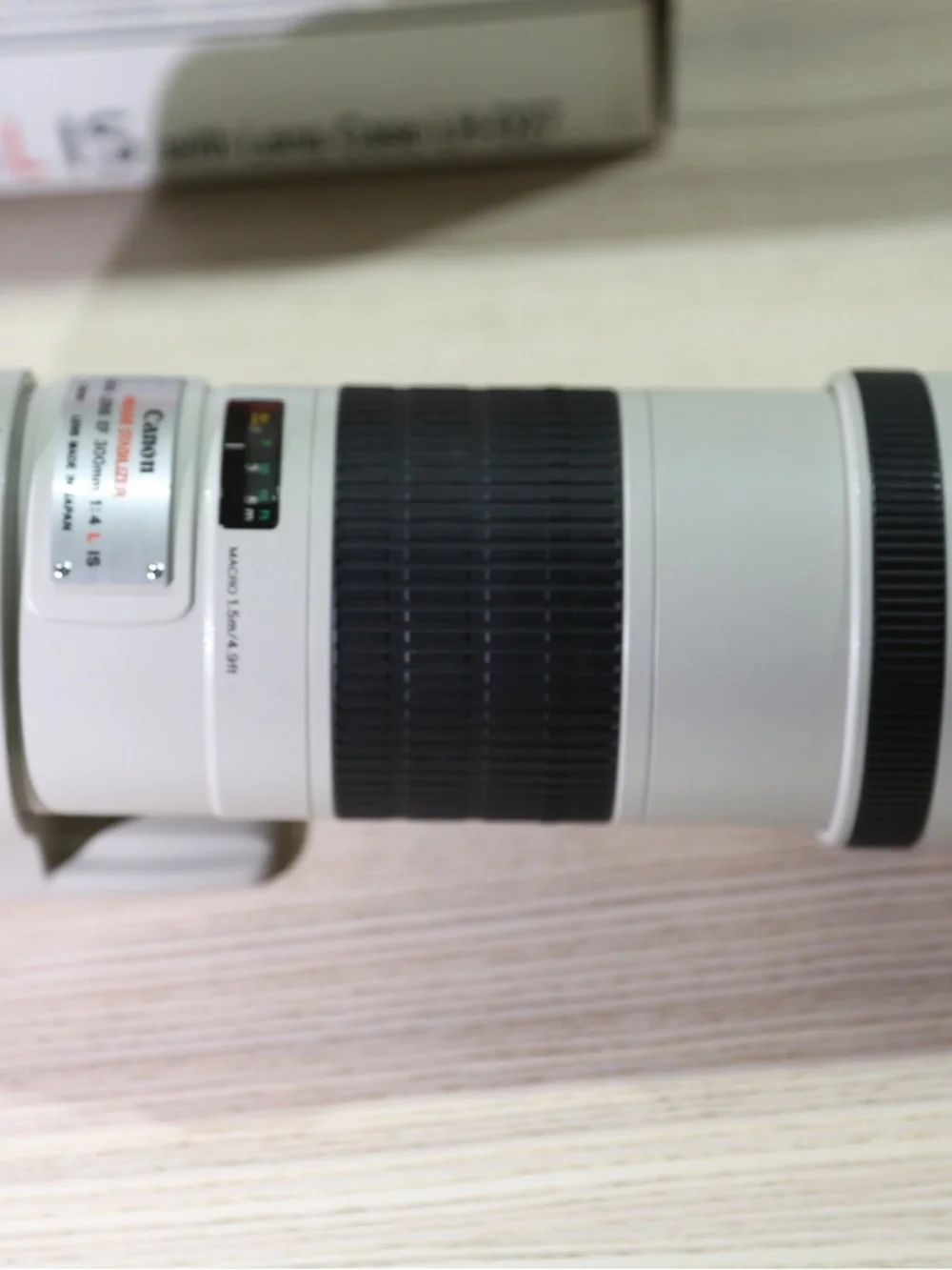 Canon EF 300mm f/4L IS IITelephoto Lens Box - White, Red